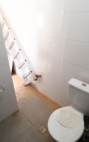 Casa à venda com 200m², 3 quartos e 2 vagasBanheiro de serviço