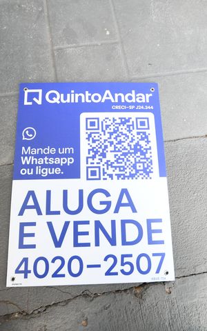 Casa à venda com 200m², 3 quartos e 2 vagasPlaca