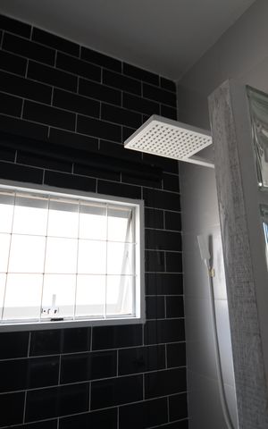 Casa à venda com 200m², 3 quartos e 2 vagasBanheiro Suíte