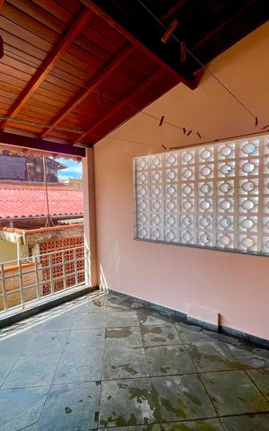 Casa à venda com 118m², 2 quartos e 2 vagasQuintal