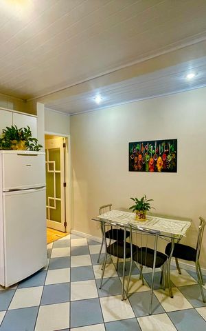 Casa à venda com 118m², 2 quartos e 2 vagasCozinha
