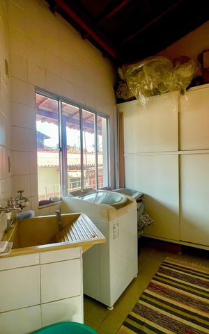 Casa à venda com 118m², 2 quartos e 2 vagasÁrea de Serviço