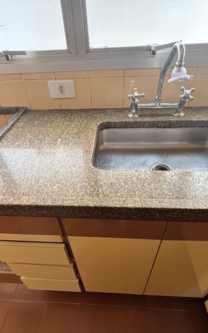 Apartamento à venda com 145m², 3 quartos e sem vaga Apartamento à venda com 145m², 3 quartos e sem vagaCozinha