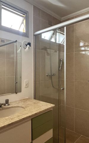 Apartamento à venda com 145m², 3 quartos e sem vaga Apartamento à venda com 145m², 3 quartos e sem vagaBanheiro da Suíte