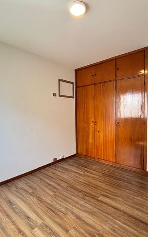 Apartamento à venda com 145m², 3 quartos e sem vaga Apartamento à venda com 145m², 3 quartos e sem vagaSuíte