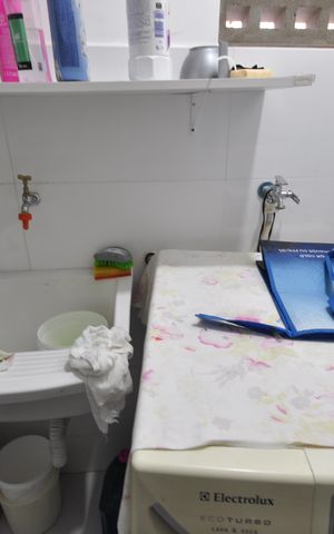 Casa para alugar com 25m², 1 quarto e 1 vagaÁrea de Serviço