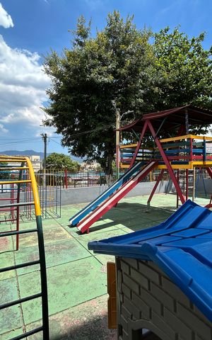Apartamento à venda com 49m², 2 quartos e sem vagaÁrea comum - Playground
