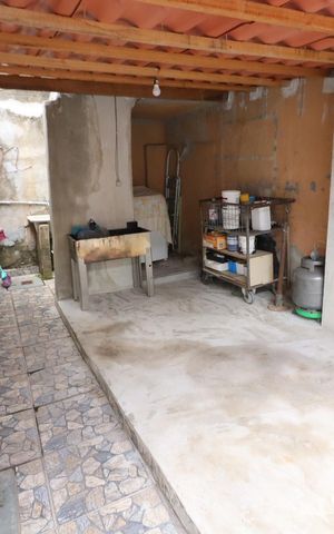 Casa à venda com 65m², 1 quarto e 1 vagaÁrea de Serviço