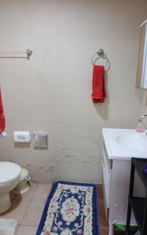 Casa à venda com 65m², 1 quarto e 1 vagaBanheiro