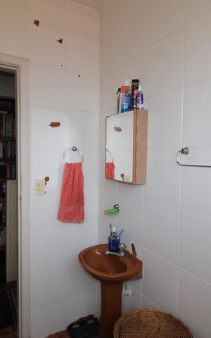 Casa à venda com 110m², 3 quartos e 2 vagasQuarto 2 - Banheiro