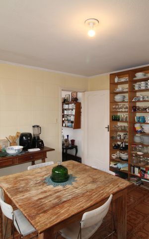 Casa à venda com 110m², 3 quartos e 2 vagasCozinha