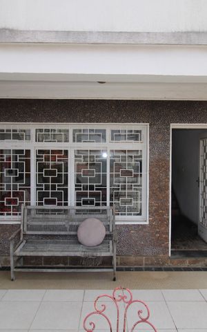 Casa à venda com 110m², 3 quartos e 2 vagasVaranda