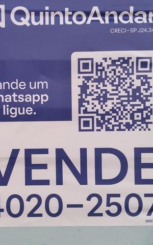 Casa à venda com 110m², 3 quartos e 2 vagasFachada