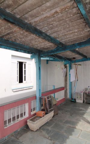 Casa à venda com 110m², 3 quartos e 2 vagasQuarto 1 - Varanda