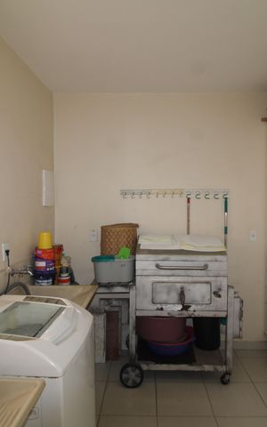 Casa à venda com 181m², 5 quartos e 2 vagasÁrea de Serviço
