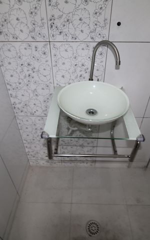 Casa à venda com 181m², 5 quartos e 2 vagasBanheiro 2