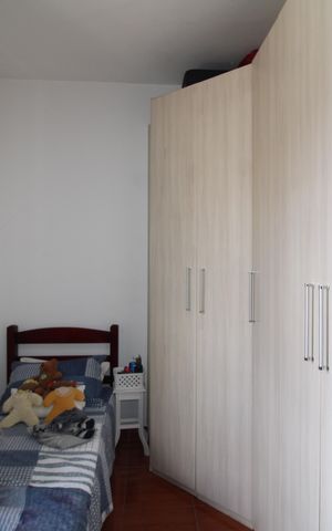 Casa à venda com 181m², 5 quartos e 2 vagasQuarto 4