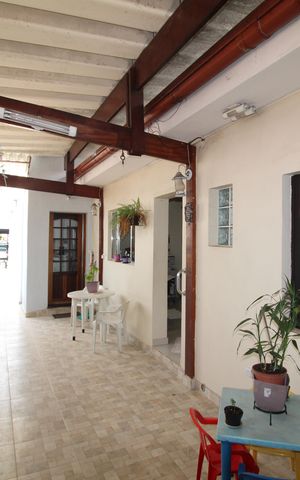 Casa à venda com 181m², 5 quartos e 2 vagasÁrea de Serviço