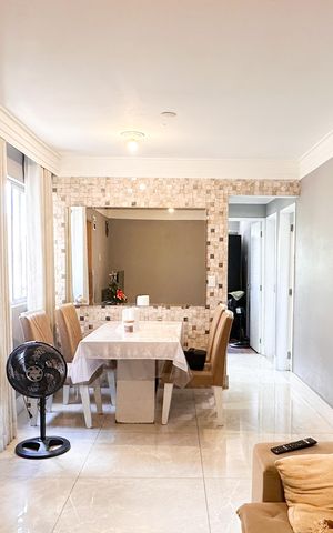 Apartamento à venda com 70m², 3 quartos e 1 vaga Apartamento à venda com 70m², 3 quartos e 1 vagaSala