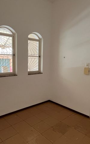 Casa à venda com 118m², 3 quartos e 1 vaga