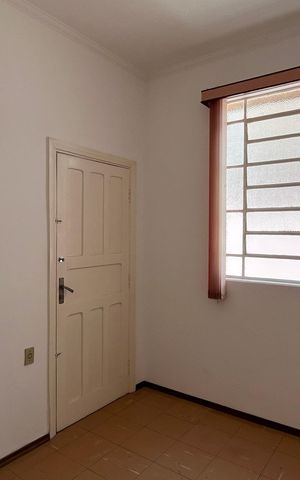 Casa à venda com 118m², 3 quartos e 1 vaga