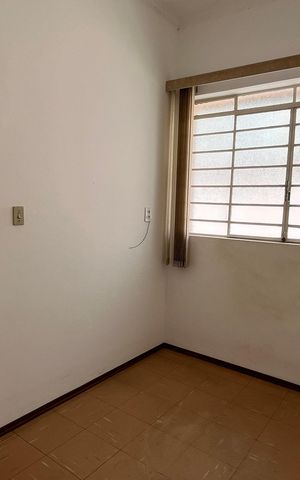 Casa à venda com 118m², 3 quartos e 1 vaga