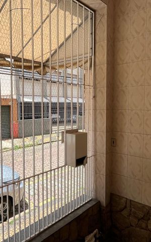 Casa à venda com 118m², 3 quartos e 1 vaga