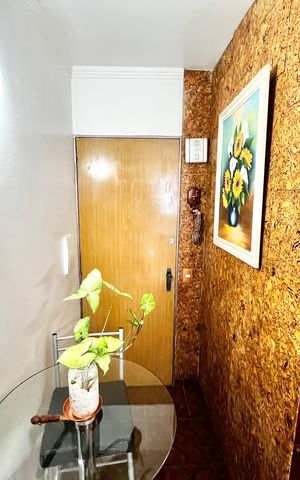 Apartamento à venda com 60m², 2 quartos e 1 vaga Apartamento à venda com 60m², 2 quartos e 1 vagaSala