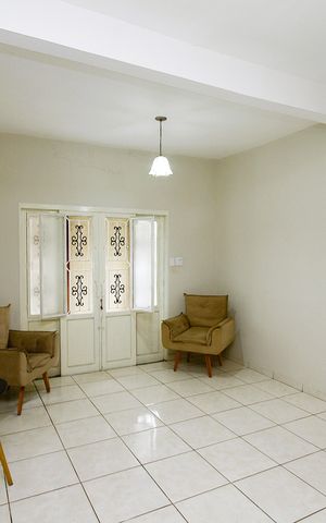 Casa à venda com 156m², 5 quartos e 2 vagasSala