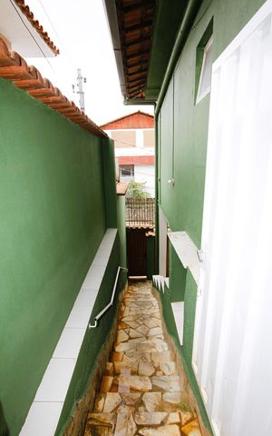 Casa à venda com 156m², 5 quartos e 2 vagasÁrea externa
