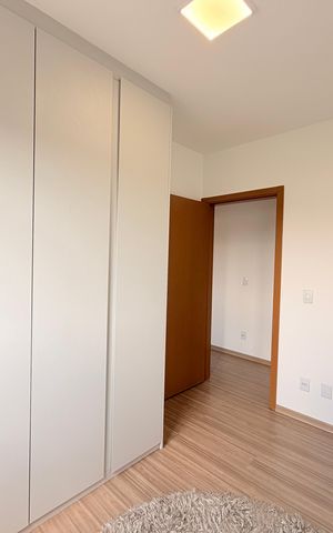 Apartamento à venda com 77m², 3 quartos e 2 vagasQuarto 2