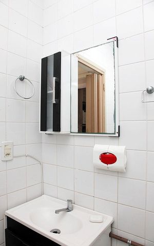 Apartamento à venda com 49m², 1 quarto e sem vagaBanheiro