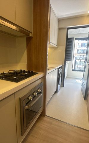 Apartamento à venda com 88m², 3 quartos e 2 vagas Apartamento à venda com 88m², 3 quartos e 2 vagasCozinha