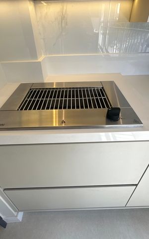 Apartamento à venda com 88m², 3 quartos e 2 vagas Apartamento à venda com 88m², 3 quartos e 2 vagasChurrasqueira