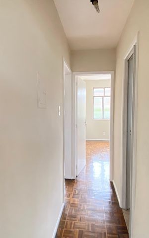 Apartamento à venda com 80m², 2 quartos e 2 vagas Apartamento à venda com 80m², 2 quartos e 2 vagasCorredor