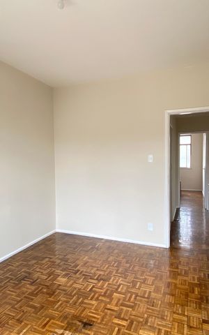 Apartamento à venda com 80m², 2 quartos e 2 vagas Apartamento à venda com 80m², 2 quartos e 2 vagasQuarto 1