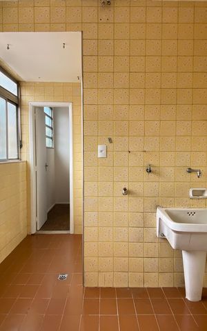 Apartamento à venda com 80m², 2 quartos e 2 vagas Apartamento à venda com 80m², 2 quartos e 2 vagasÁrea de Serviço