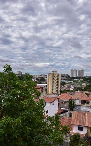 Casa para alugar com 250m², 3 quartos e 8 vagasVista da Suíte 2