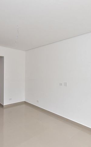 Casa para alugar com 250m², 3 quartos e 8 vagasSala