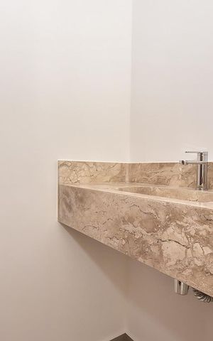 Casa para alugar com 250m², 3 quartos e 8 vagasLavabo