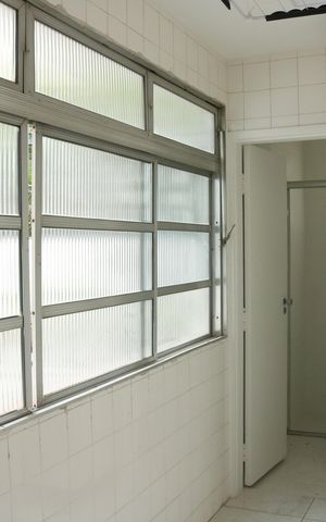 Apartamento para alugar com 103m², 2 quartos e 1 vagaÁrea de Serviço