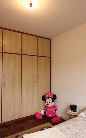 Casa à venda com 221m², 3 quartos e 4 vagasQuarto 2