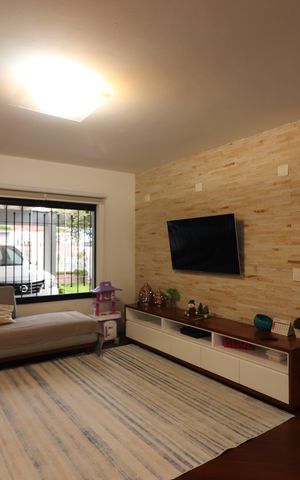 Casa à venda com 221m², 3 quartos e 4 vagasSala 