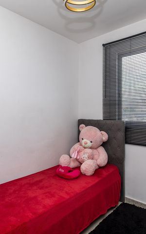 Apartamento à venda com 66m², 3 quartos e 3 vagas Apartamento à venda com 66m², 3 quartos e 3 vagasQuarto 2