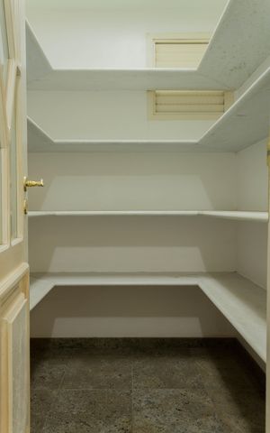 Apartamento à venda com 412m², 5 quartos e 5 vagas Apartamento à venda com 412m², 5 quartos e 5 vagasÁrea de Serviço