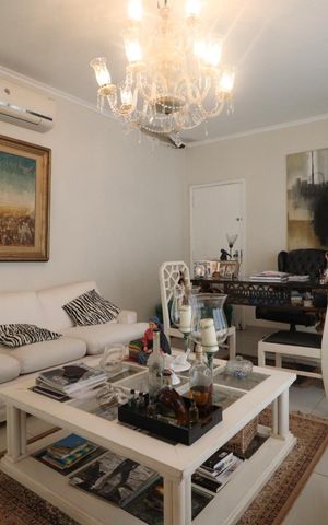 Casa para alugar com 200m², 4 quartos e 2 vagas Casa para alugar com 200m², 4 quartos e 2 vagasSala 1