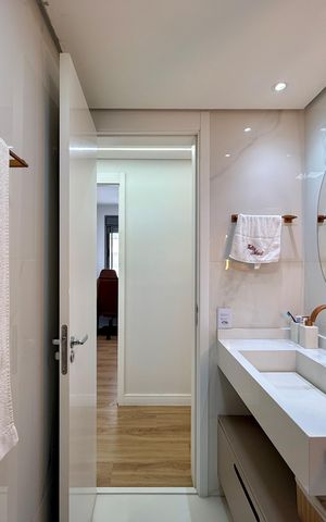 Apartamento à venda com 71m², 3 quartos e 1 vaga Apartamento à venda com 71m², 3 quartos e 1 vagaBanheiro Social