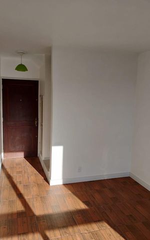 Apartamento para alugar com 180m², 2 quartos e 1 vaga Apartamento para alugar com 180m², 2 quartos e 1 vagaSala