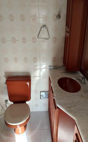 Apartamento para alugar com 180m², 2 quartos e 1 vaga Apartamento para alugar com 180m², 2 quartos e 1 vagaBanheiro 2