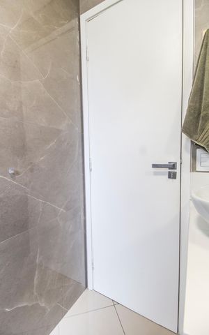 Apartamento à venda com 58m², 2 quartos e 1 vaga Apartamento à venda com 58m², 2 quartos e 1 vagaBanheiro
